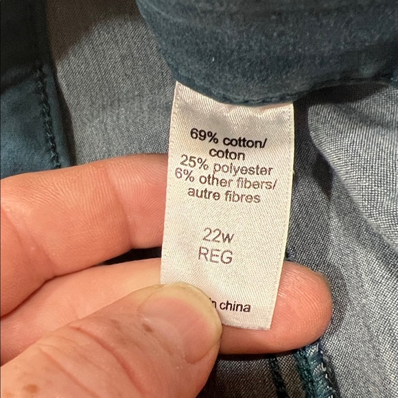 Maurices Blue Skinny Jeans for Women - Picture 2 of 4